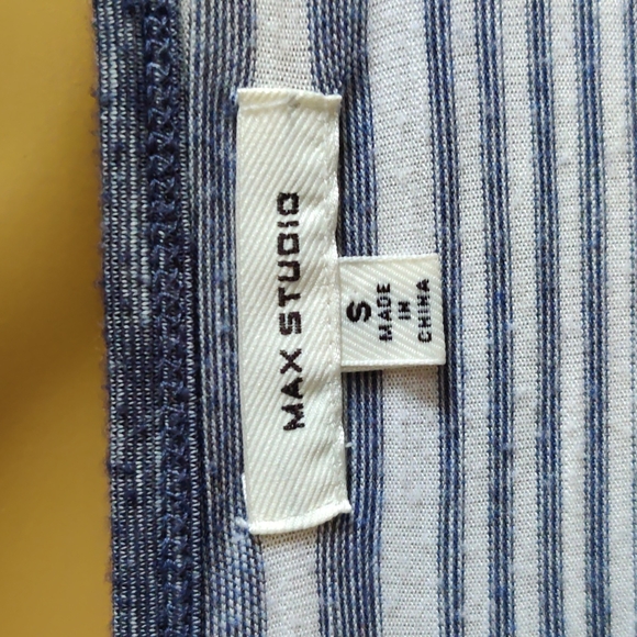 --**$$3/12$$**-- Striped Navy & White Button Tee w/ Tie - Picture 2 of 7